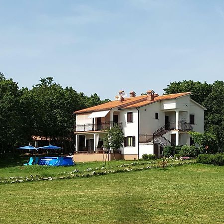 Apartman Roberta Labin  Buitenkant foto